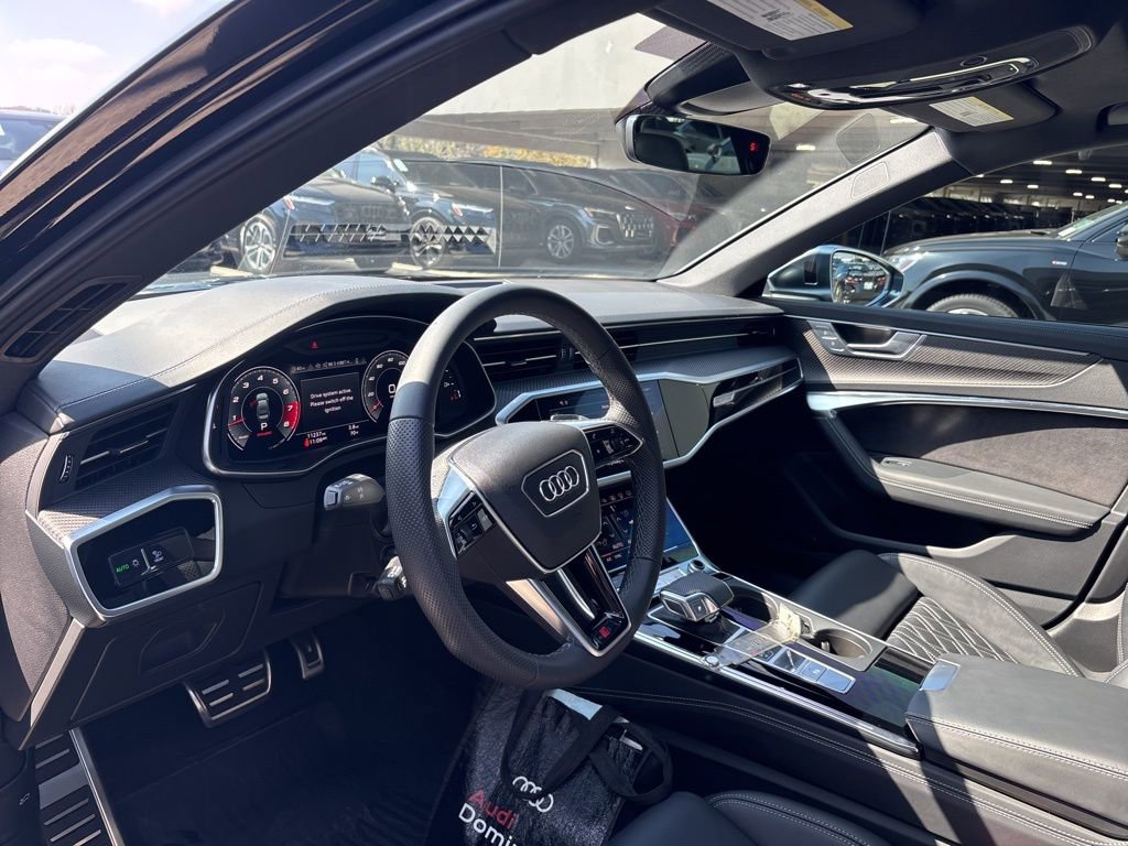 Used 2024 Audi S6 Prestige image 12
