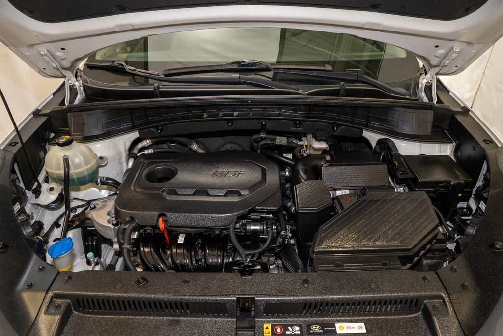 Used 2018 Hyundai Tucson Sport image 18