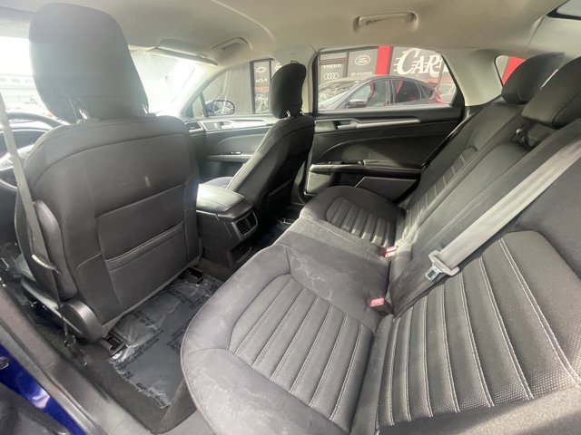 Used 2013 Ford Fusion SE FWD image 12