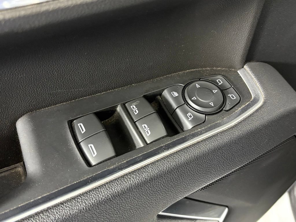 Used 2025 GMC Sierra 1500 SLT RWD image 13