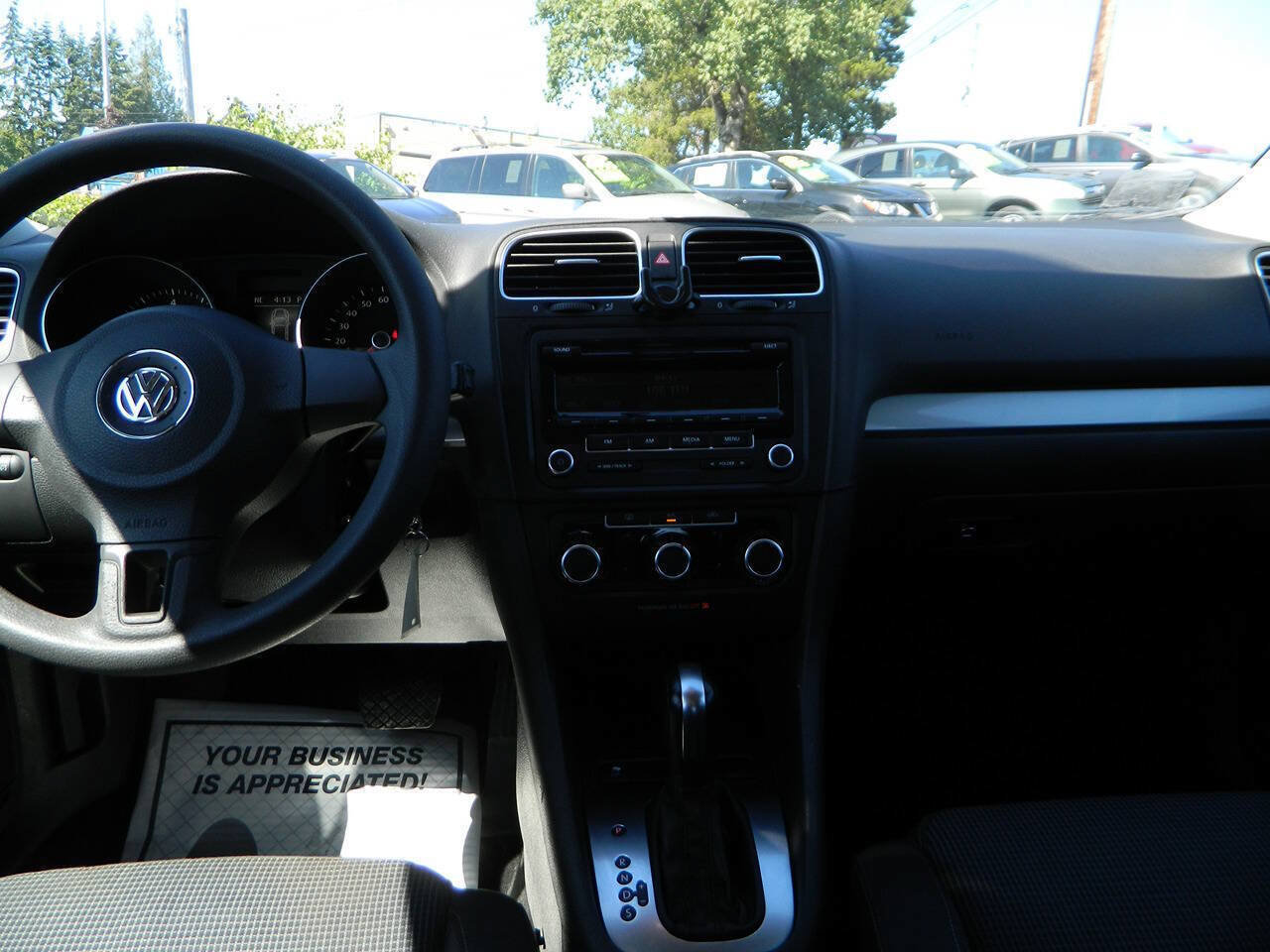Used 2013 Volkswagen Golf 4-Door FWD image 16