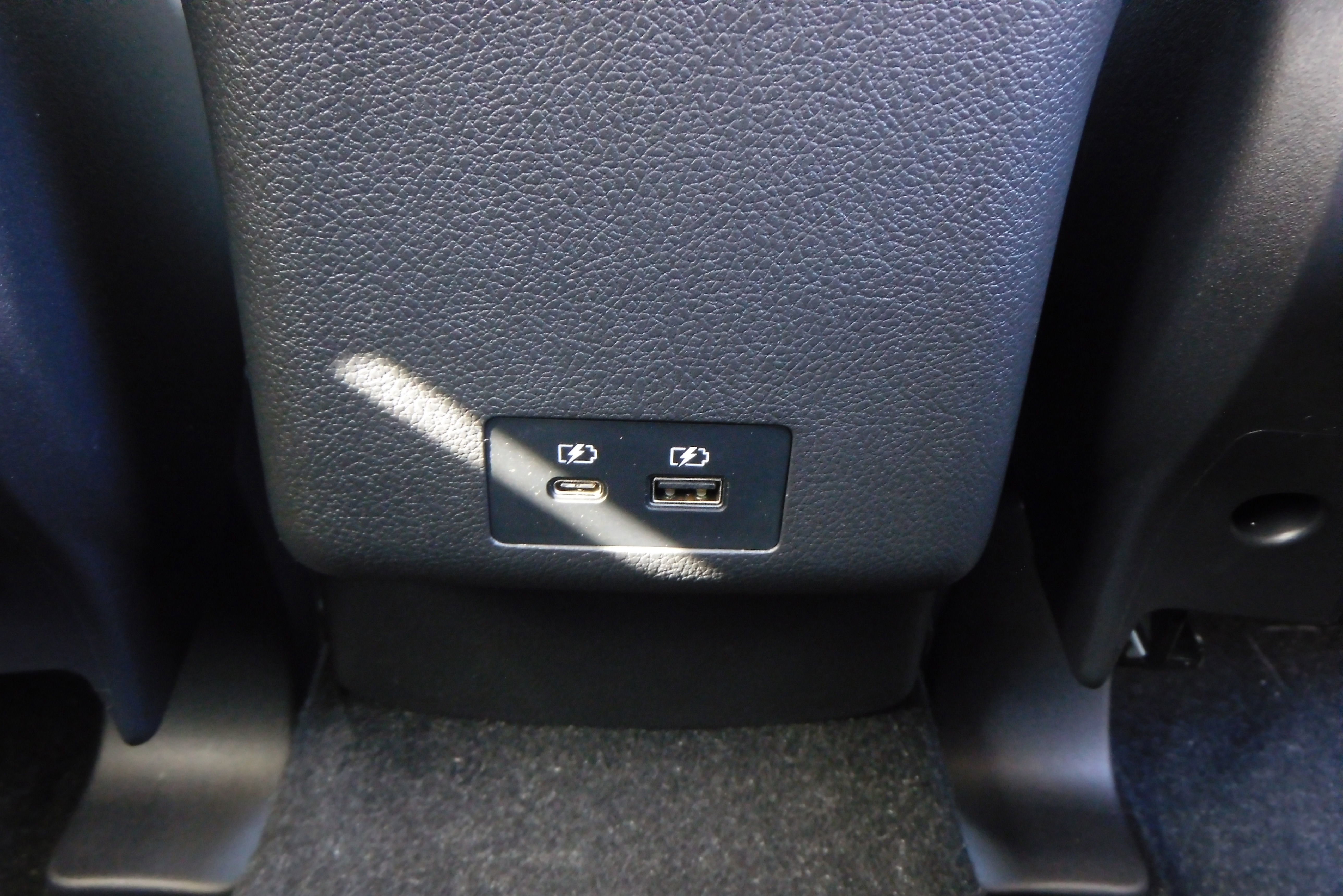 New 2025 Mitsubishi Outlander Sport AWD image 38