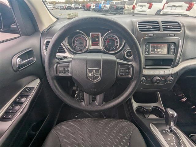 Used 2018 Dodge Journey SE w/ Blacktop Package image 17