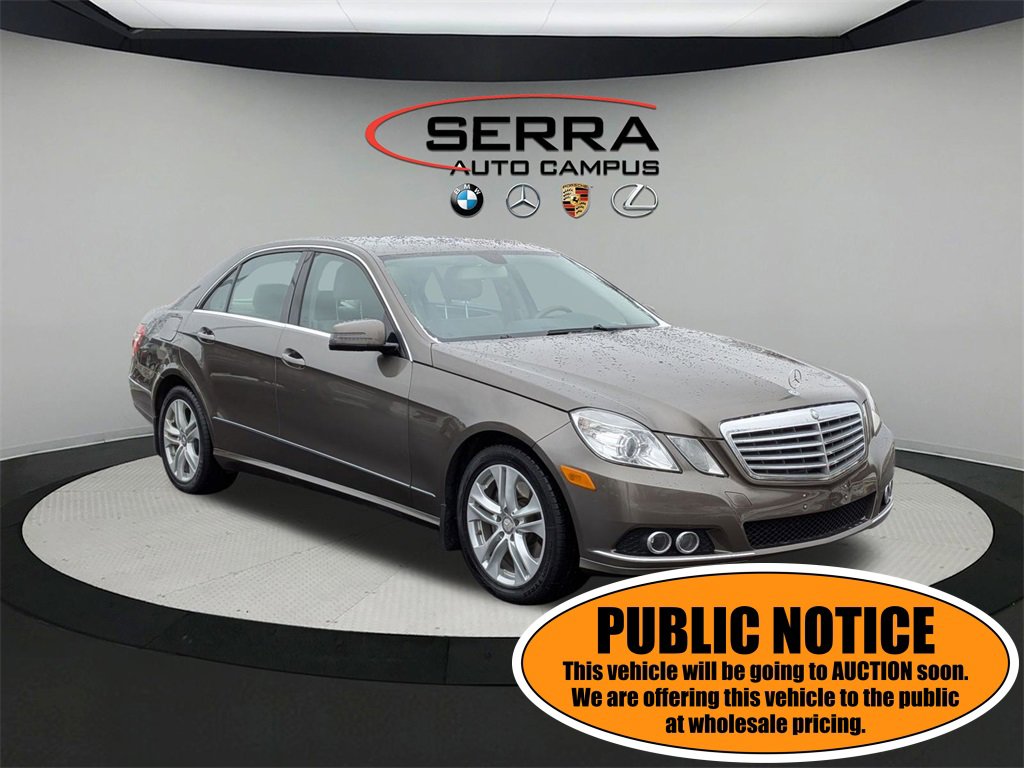Used 2011 Mercedes-Benz E 350 4MATIC Sedan image 1