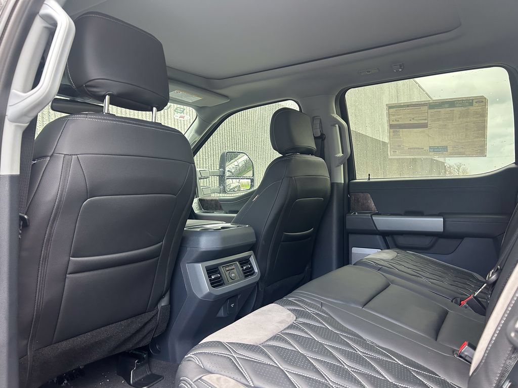 New 2026 Ford F350 Lariat w/ Lariat Premium Package AWD/4WD image 13