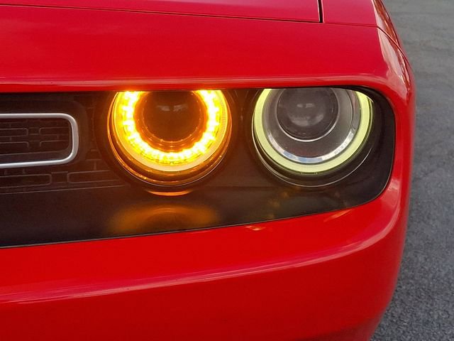 Used 2020 Dodge Challenger SXT w/ Plus Package image 12