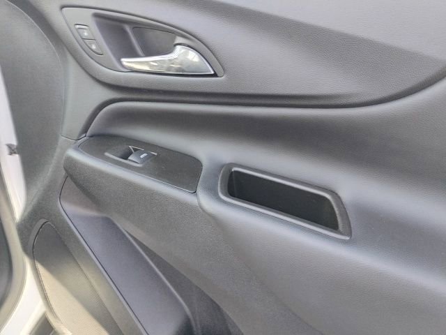 Used 2023 Chevrolet Equinox LT AWD/4WD image 15