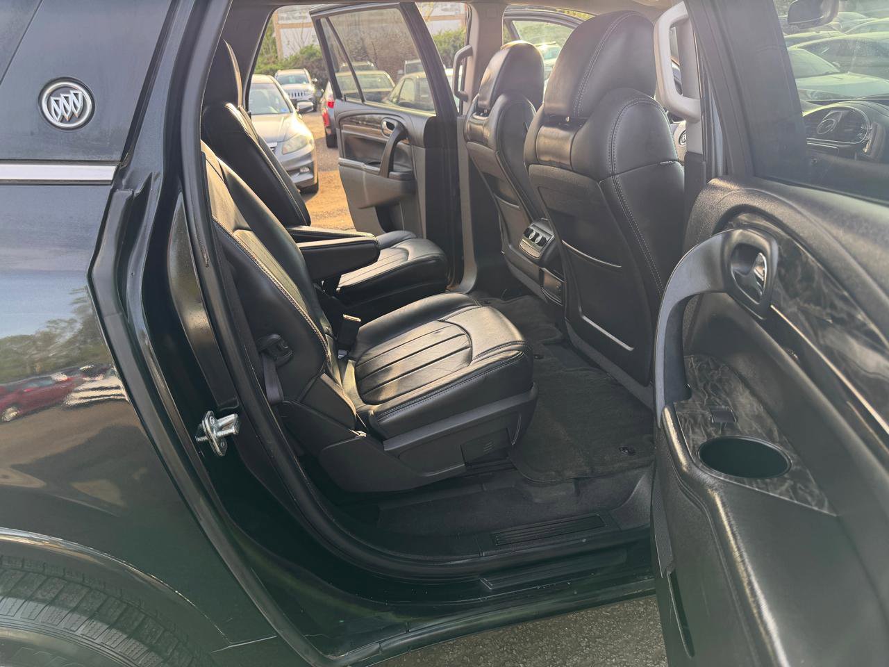 Used 2013 Buick Enclave Leather image 16