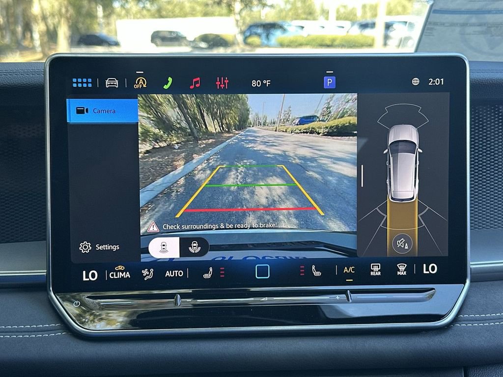 New 2026 Volkswagen Tiguan SE R-Line image 17