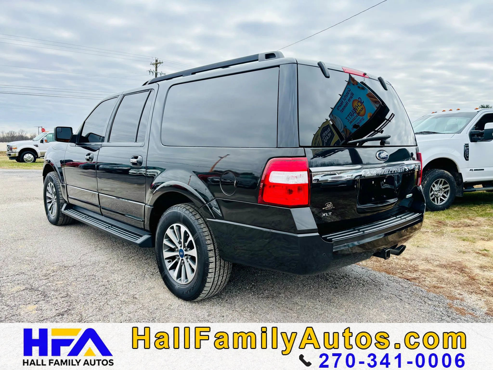 Used 2015 Ford Expedition EL XLT w/ Equipment Group 202A image 3