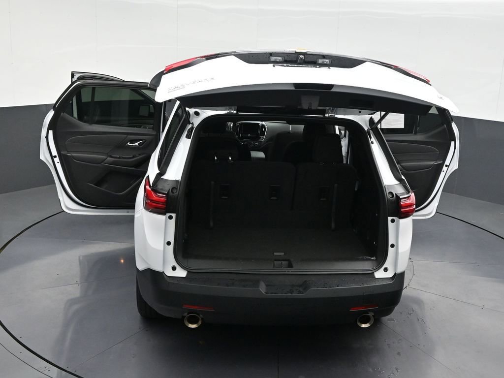 Used 2024 Chevrolet Traverse LT image 36