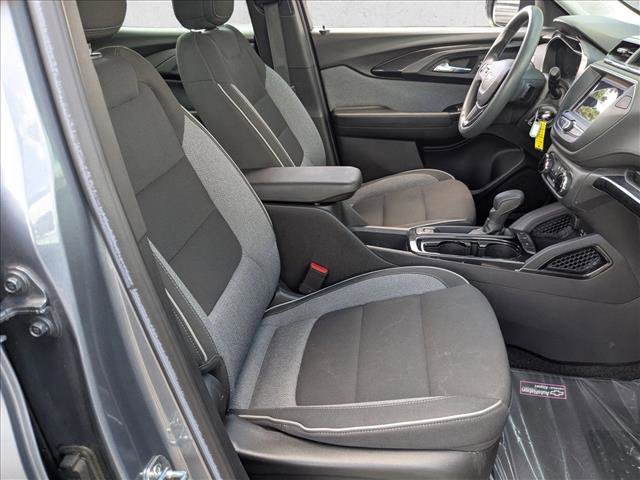 Used 2022 Chevrolet TrailBlazer LS image 19