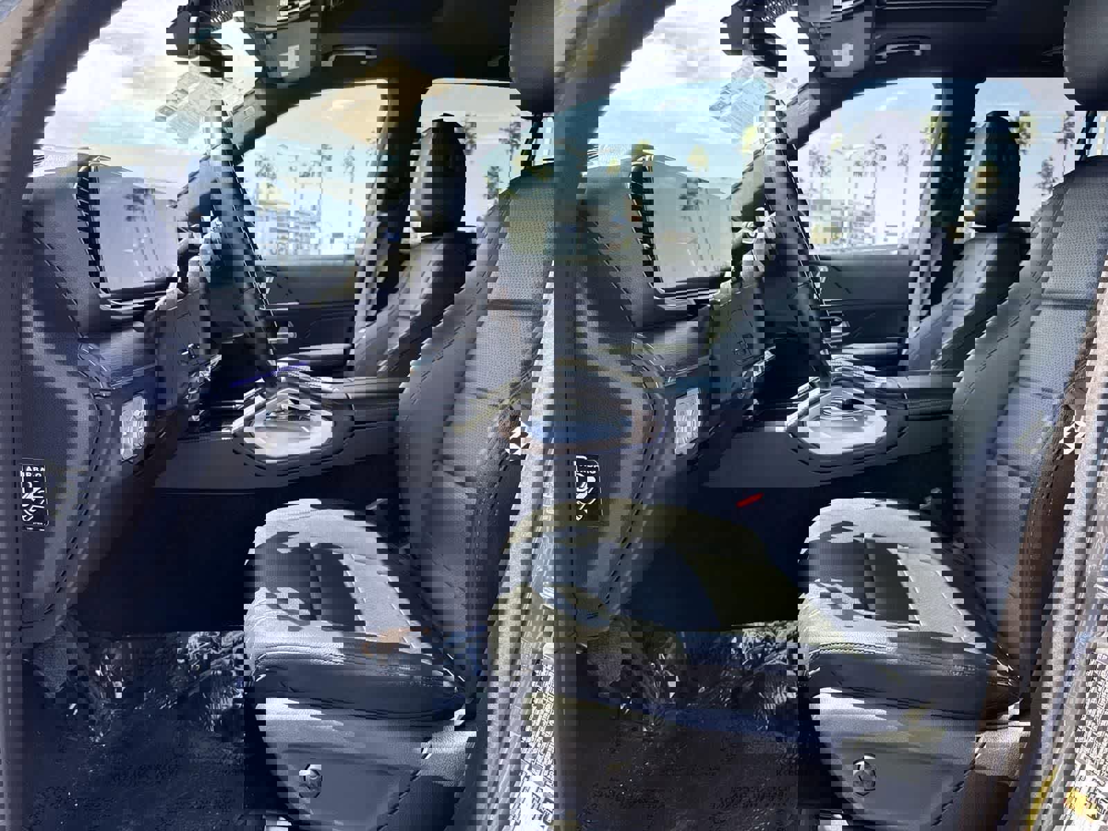 Used 2022 Mercedes-Benz GLE 350 4MATIC image 25