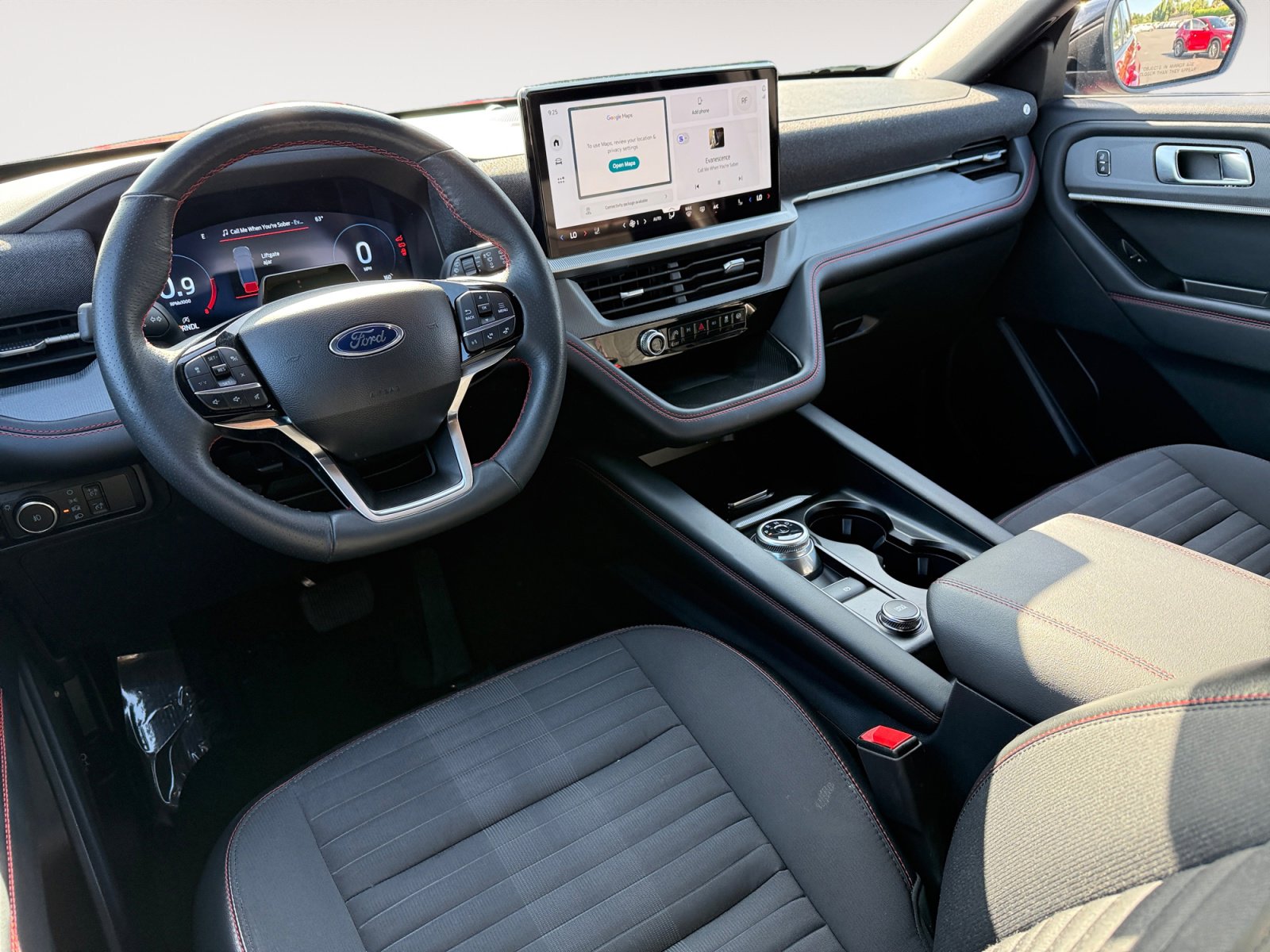 Certified 2025 Ford Explorer ST-Line image 15