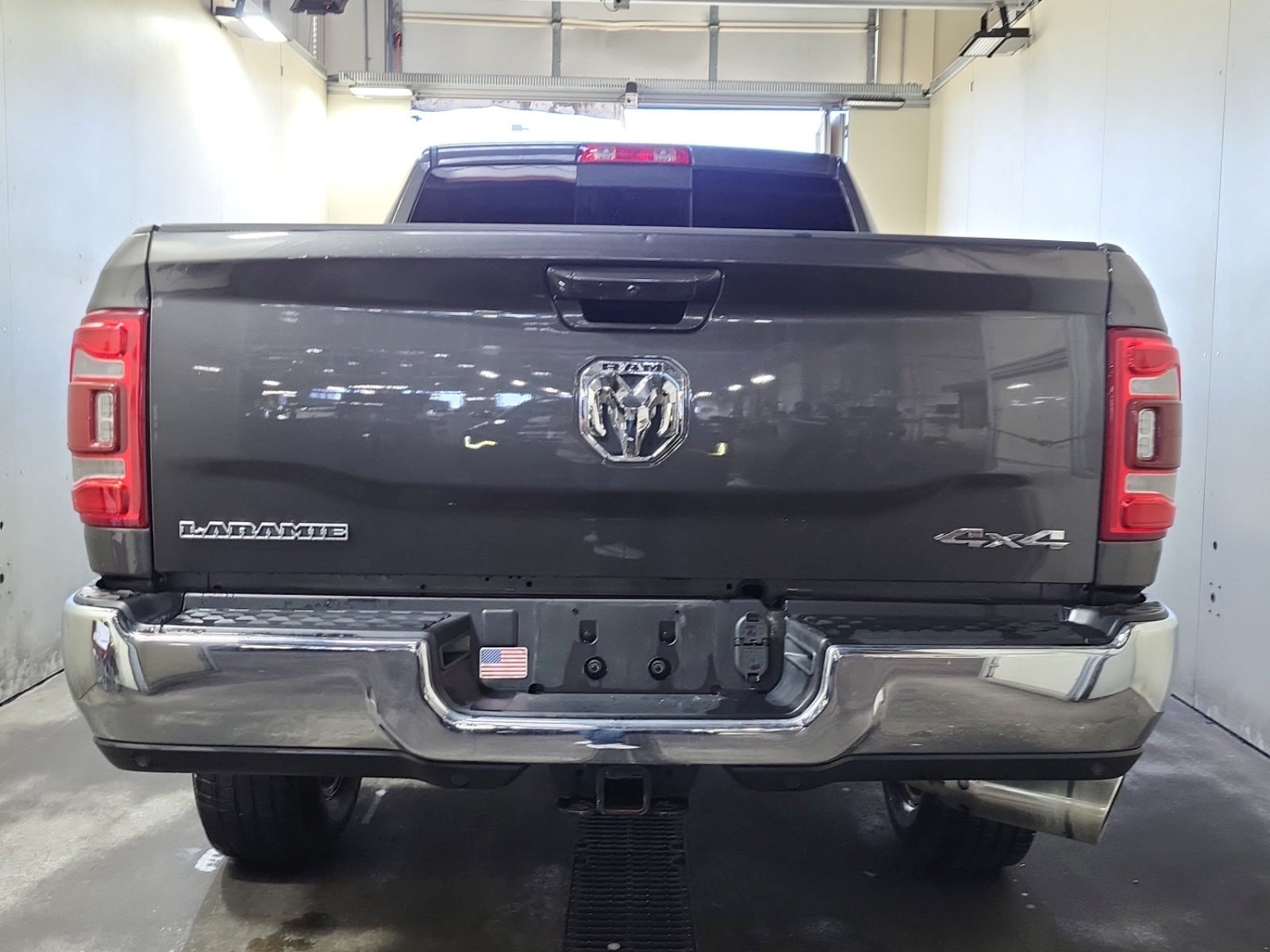 Used 2023 RAM 2500 Laramie AWD/4WD image 4