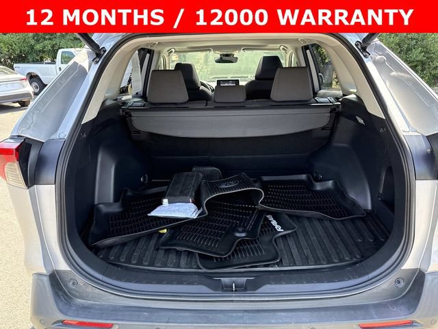 Used 2019 Toyota RAV4 XLE w/ Convenience Package AWD/4WD image 12