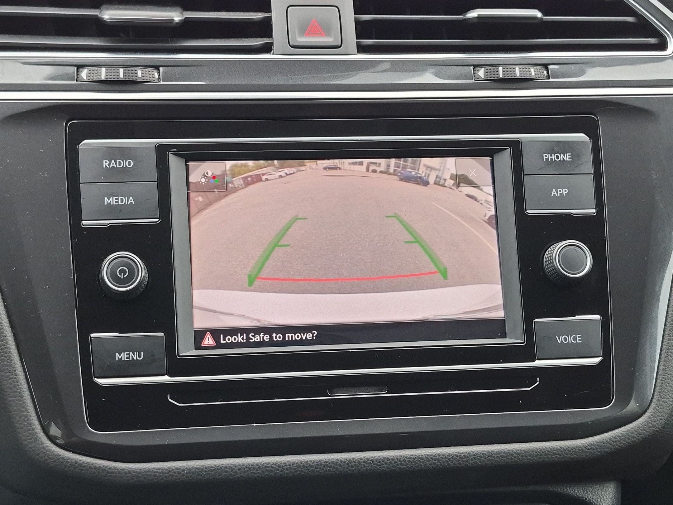 Used 2022 Volkswagen Tiguan S FWD image 22