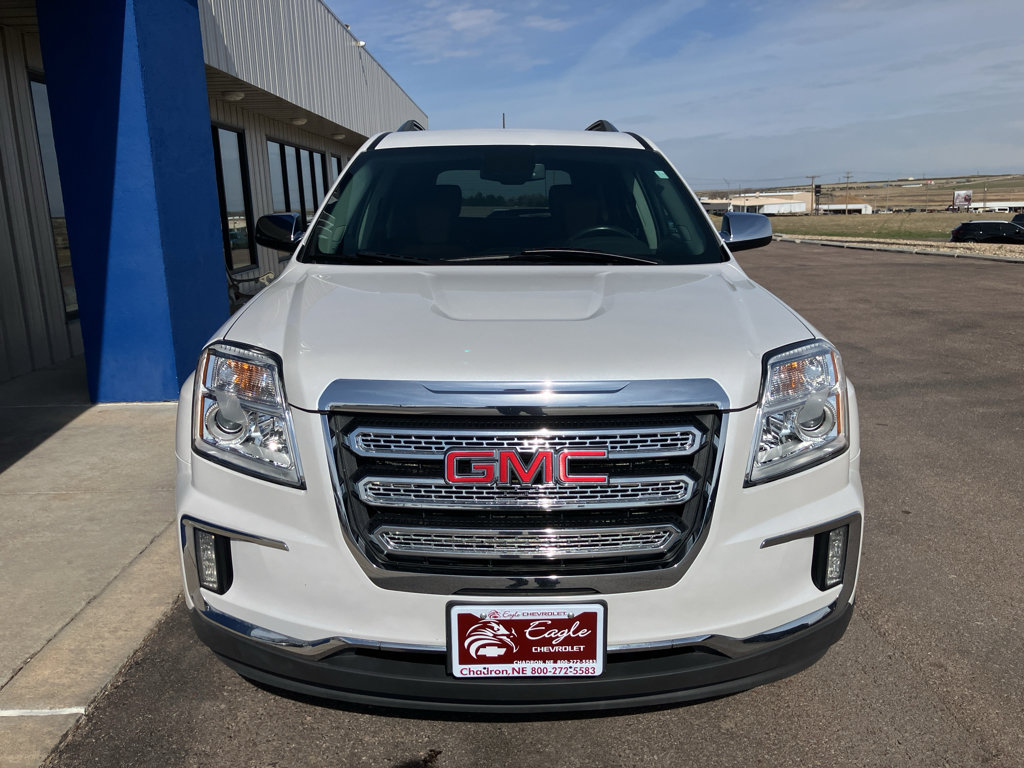 Used 2017 GMC Terrain SLT w/ Open Road Package image 3