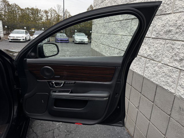 Used 2017 Jaguar XJ L Portfolio image 36