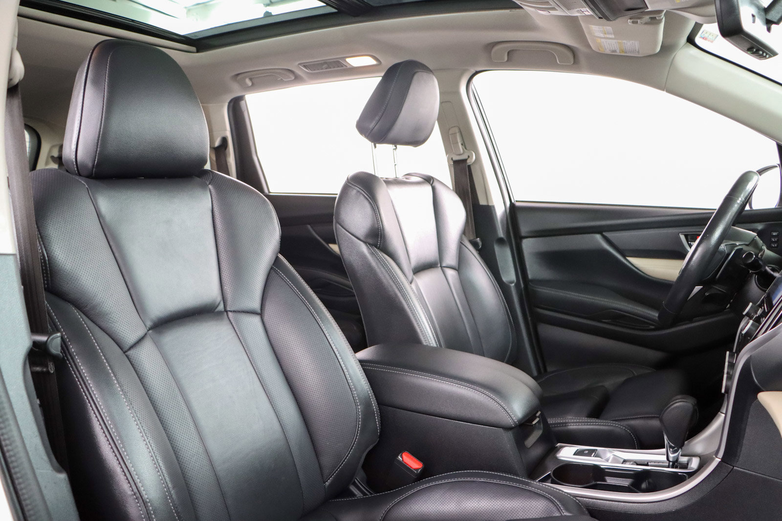 Used 2022 Subaru Ascent Limited w/ Technology Package image 32