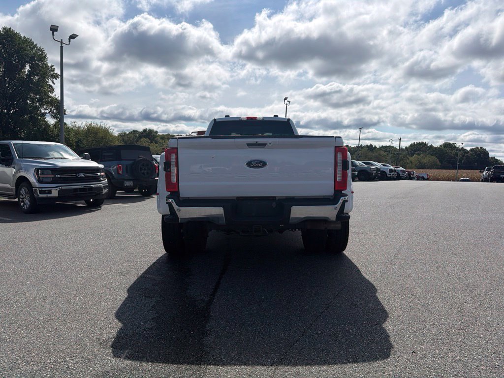 Used 2023 Ford F450 Lariat w/ Tow Technology Package AWD/4WD image 7