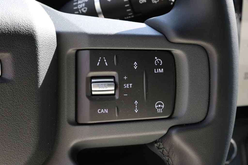 New 2026 Land Rover Defender 110 S AWD/4WD image 17