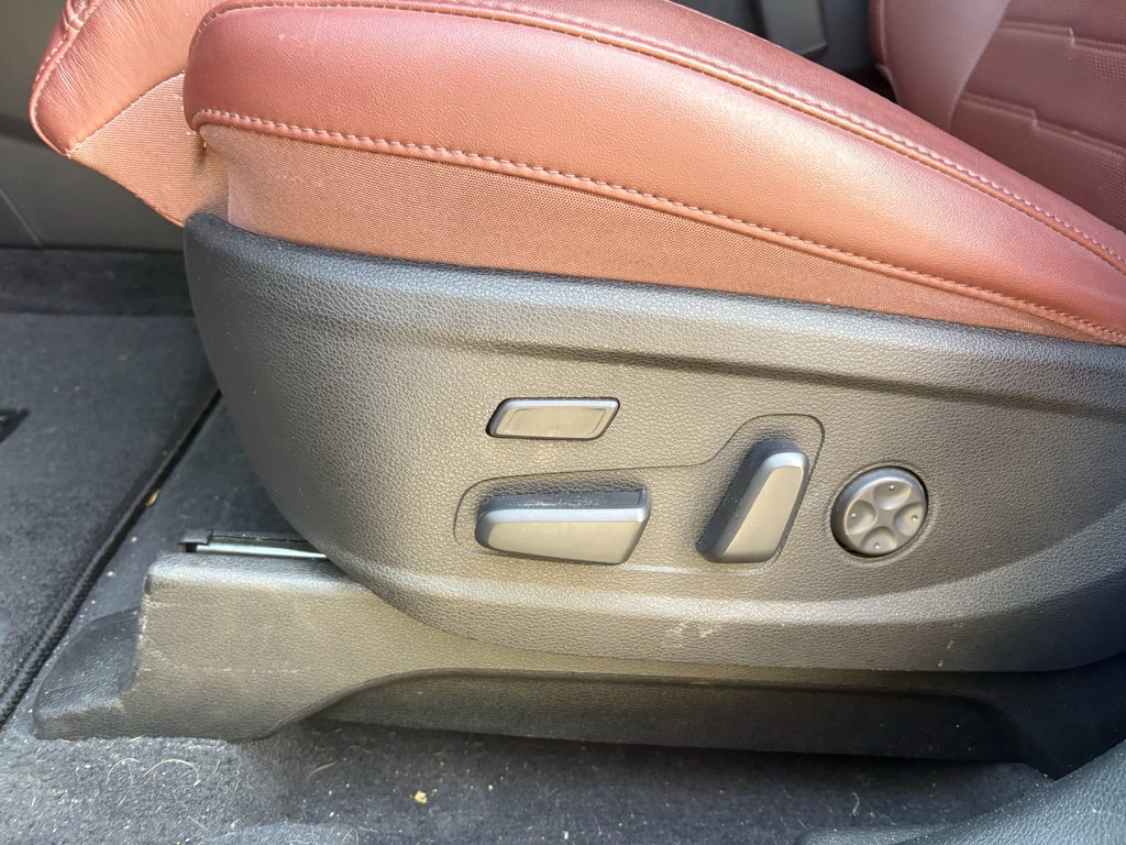 Used 2023 Kia Telluride SX Prestige AWD/4WD image 12