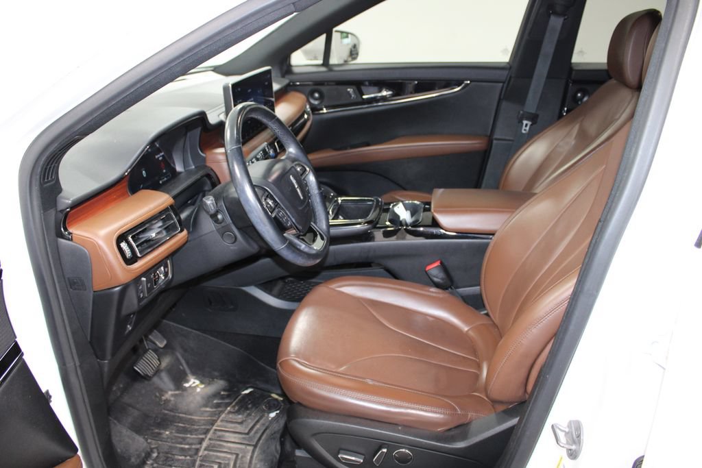 Used 2022 Lincoln Nautilus Reserve w/ Equipment Group 201A FWD image 18