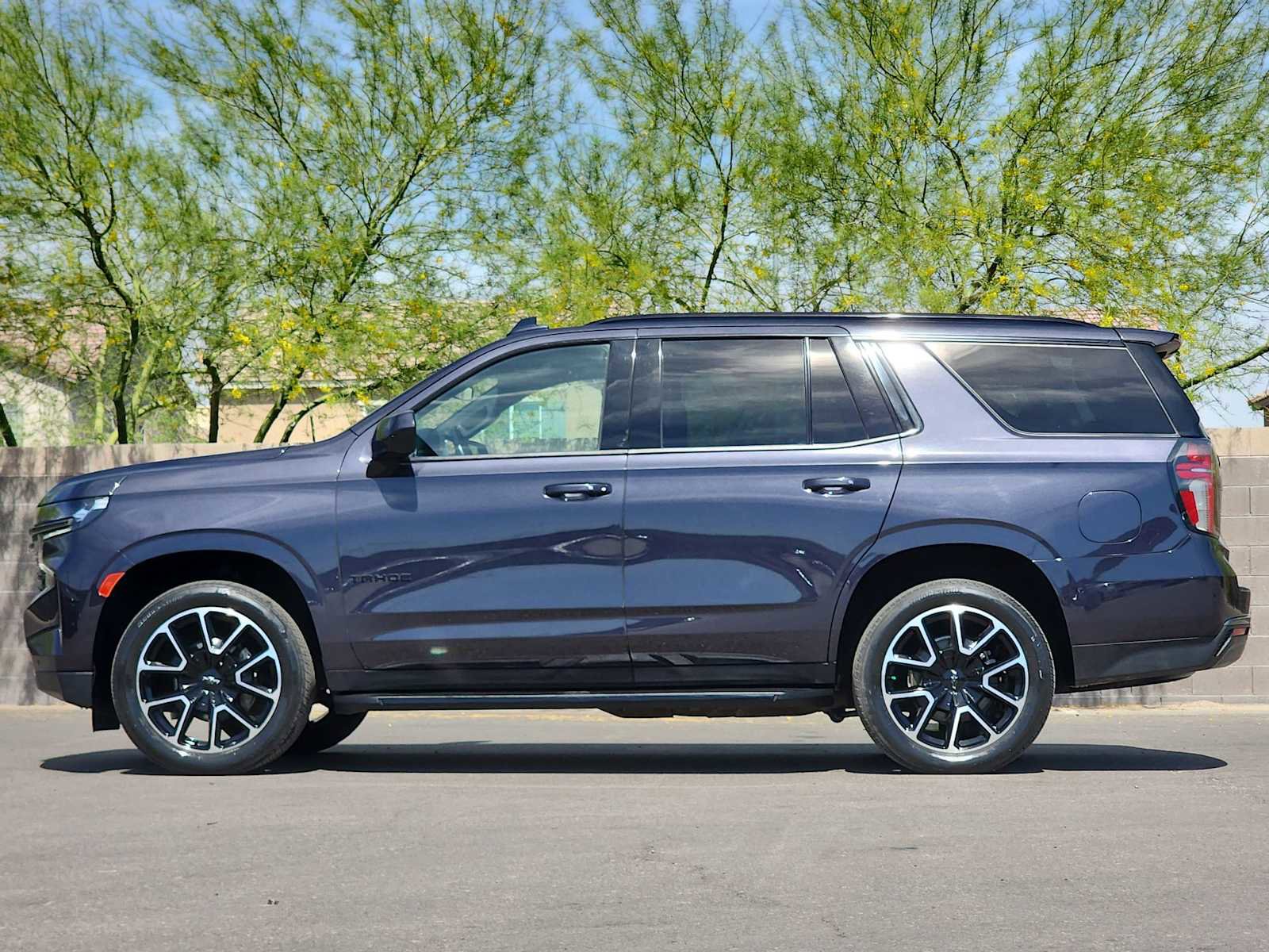 Used 2022 Chevrolet Tahoe RST image 6
