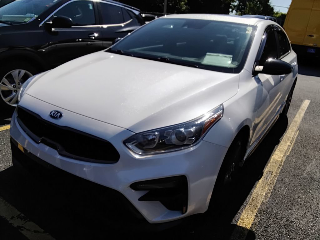 Used 2021 Kia Forte GT-Line w/ GT-Line Premium Package FWD image 2