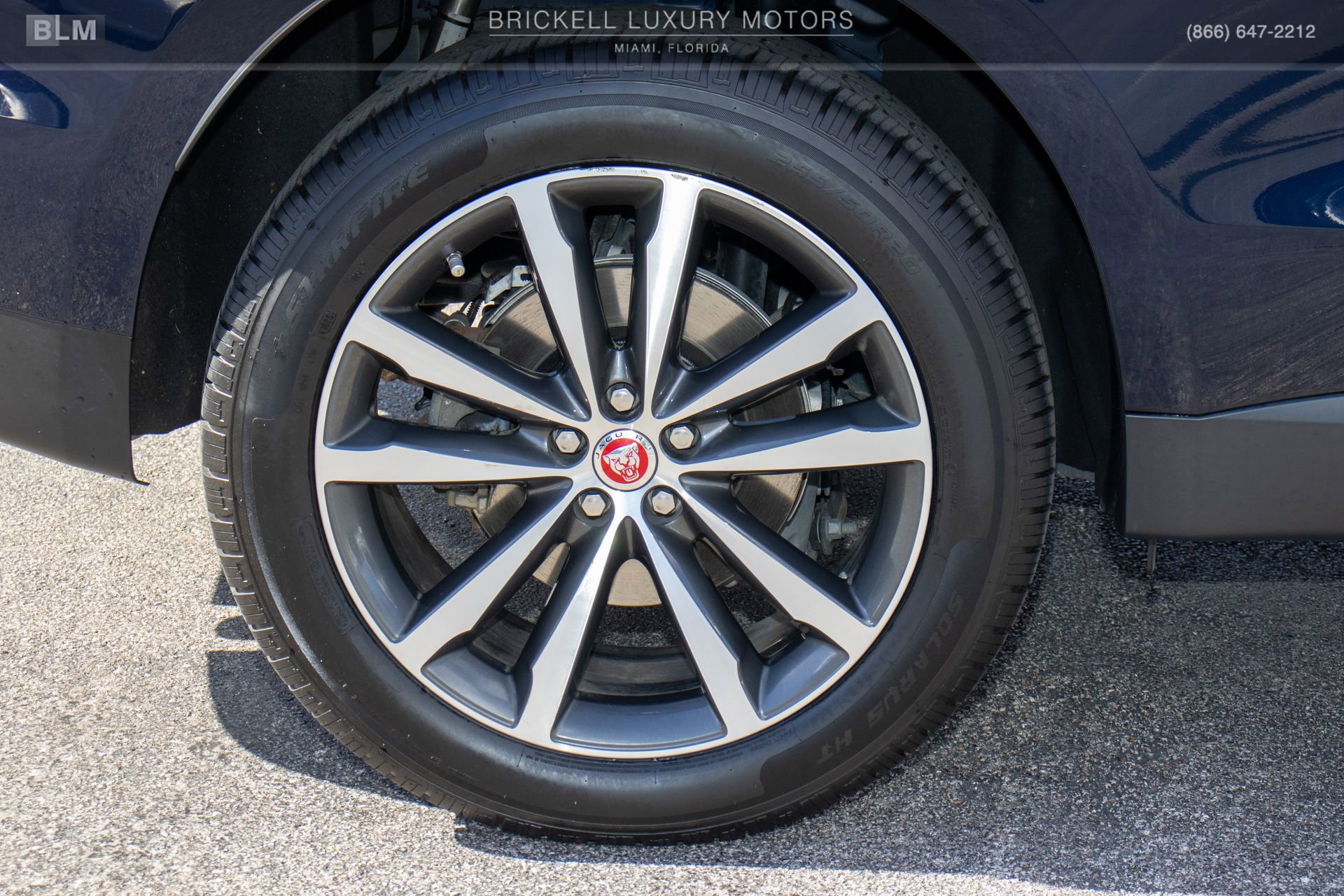 Used 2020 Jaguar F-PACE Prestige image 40