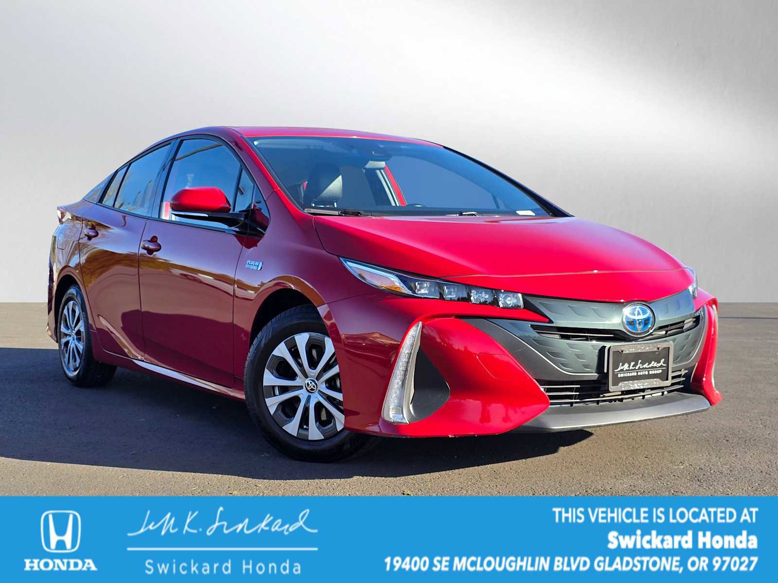 Used 2020 Toyota Prius Prime XLE image 1