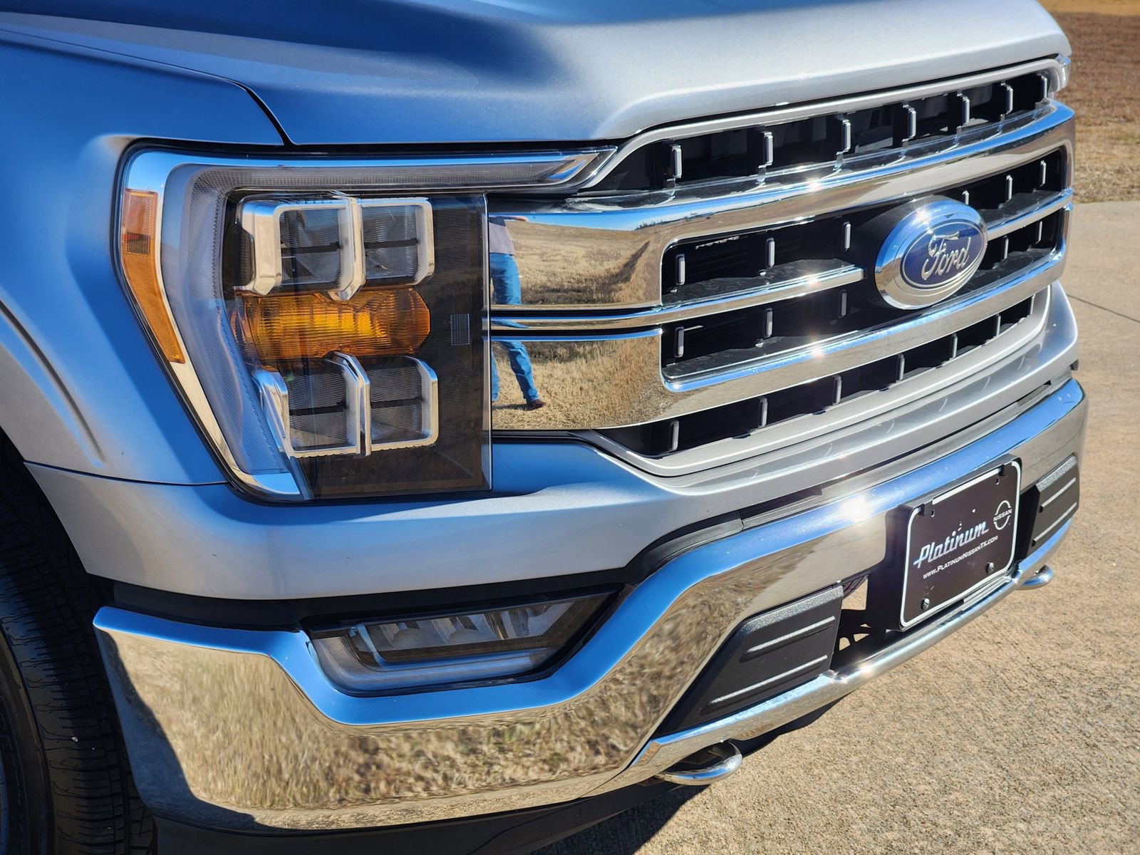 Used 2023 Ford F150 Lariat image 12