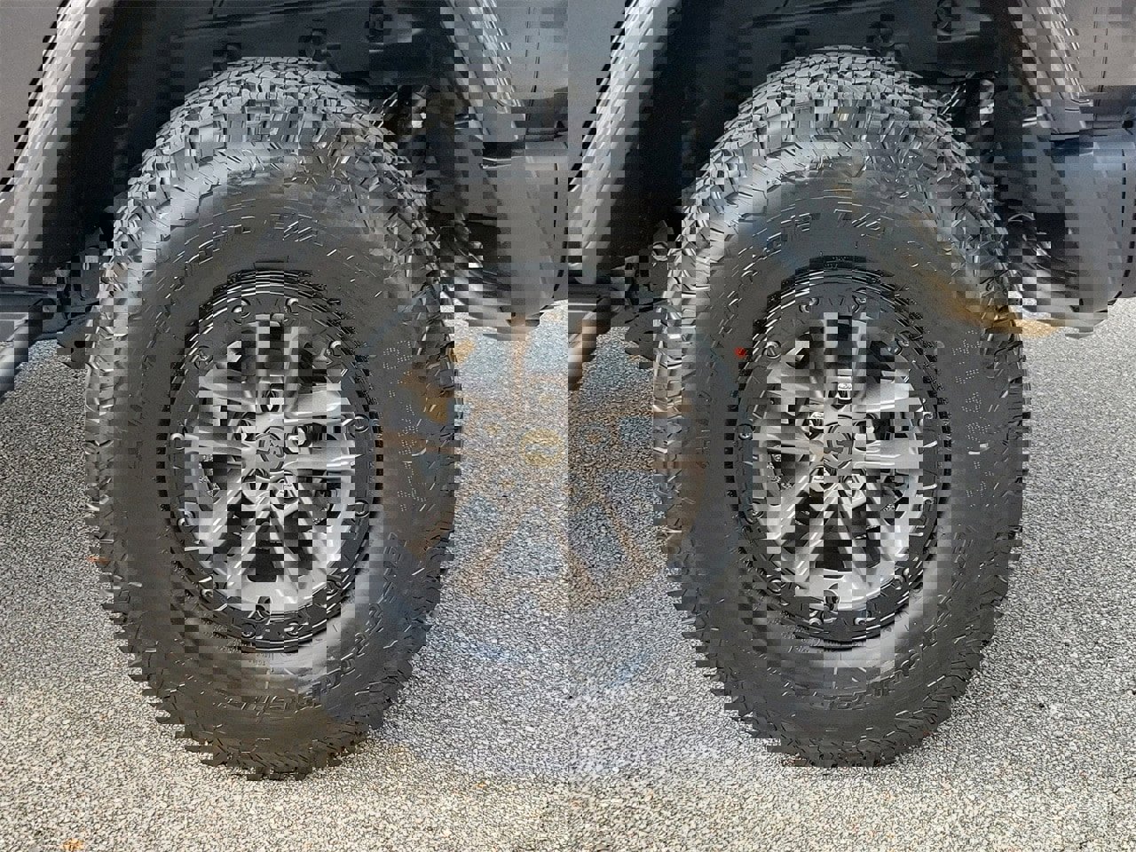 Used 2025 Jeep Wrangler Unlimited Rubicon 392 image 5