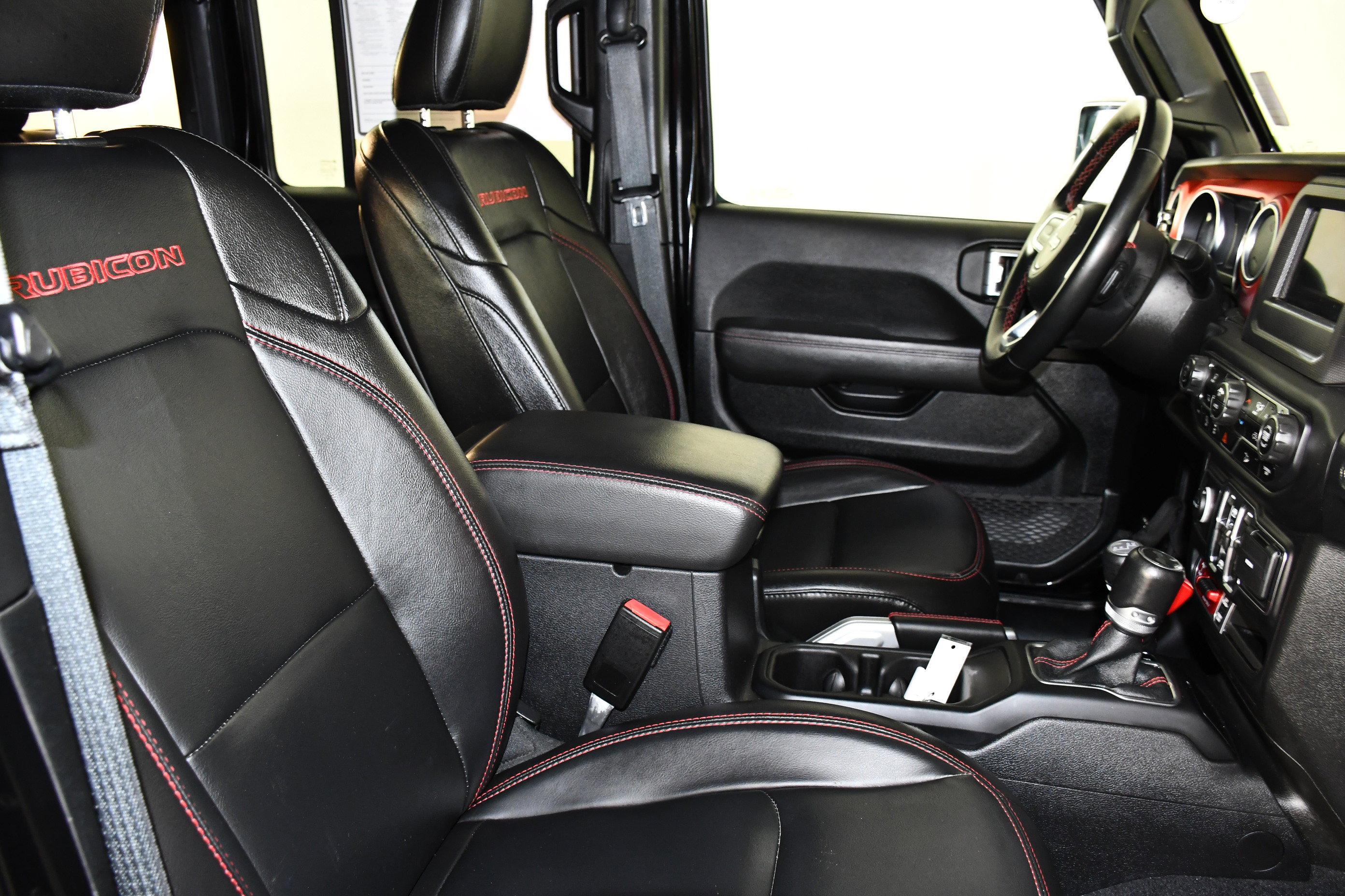 Used 2021 Jeep Wrangler Unlimited Rubicon AWD/4WD image 43