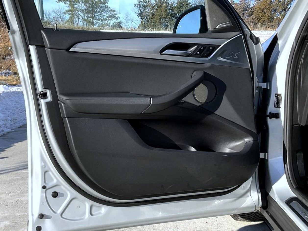 Used 2020 BMW X3 xDrive30i w/ Premium Package image 9