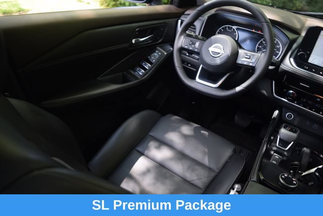Used 2023 Nissan Rogue SL w/ SL Premium Package AWD/4WD image 2