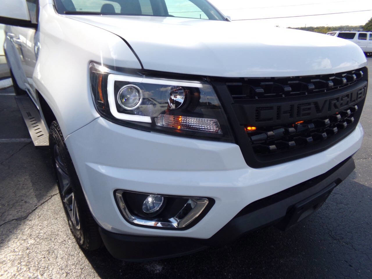 Used 2020 Chevrolet Colorado W/T w/ Custom Special Edition image 57