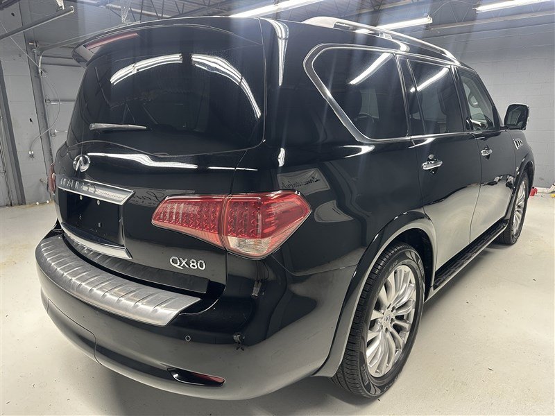 Used 2016 INFINITI QX80 4WD w/ Deluxe Technology Package image 12