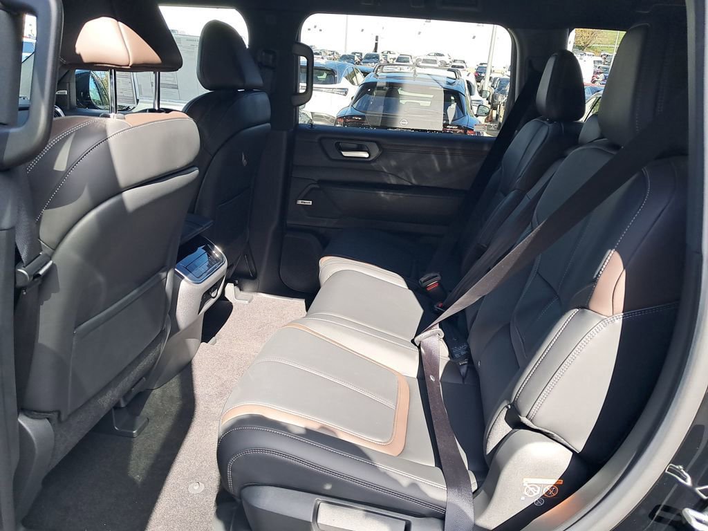 New 2026 Nissan Armada SL image 26