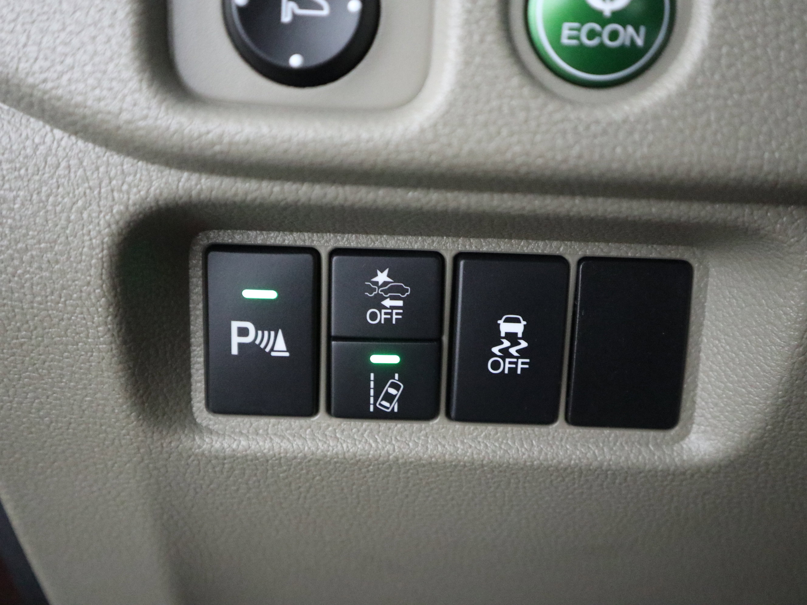 Used 2019 Honda Pilot Touring image 32