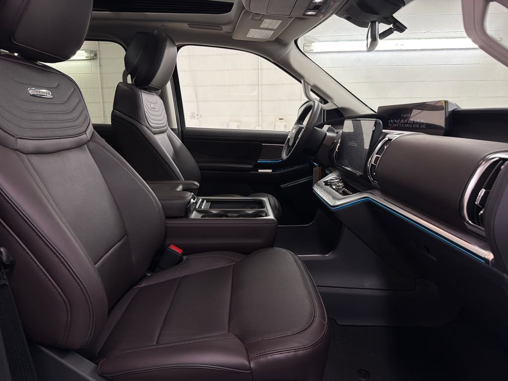 New 2026 Ford Expedition Platinum w/ Platinum Ultimate Package AWD/4WD image 29
