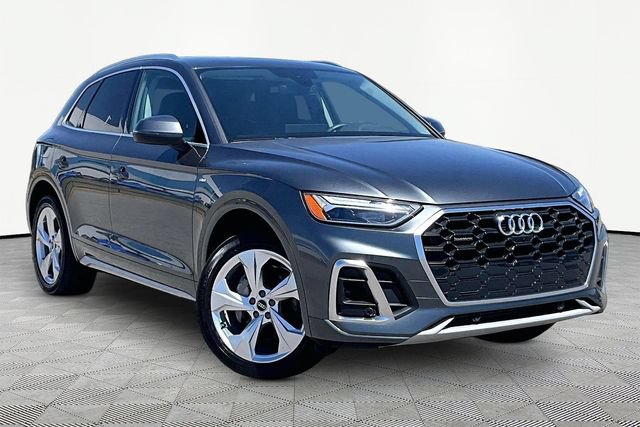 Used 2023 Audi Q5 2.0T Premium Plus w/ Premium Plus Package AWD/4WD image 11