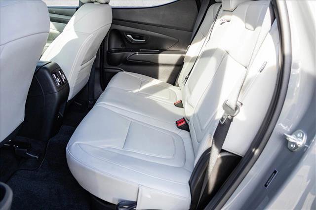 Certified 2025 Hyundai Santa Cruz SEL image 22