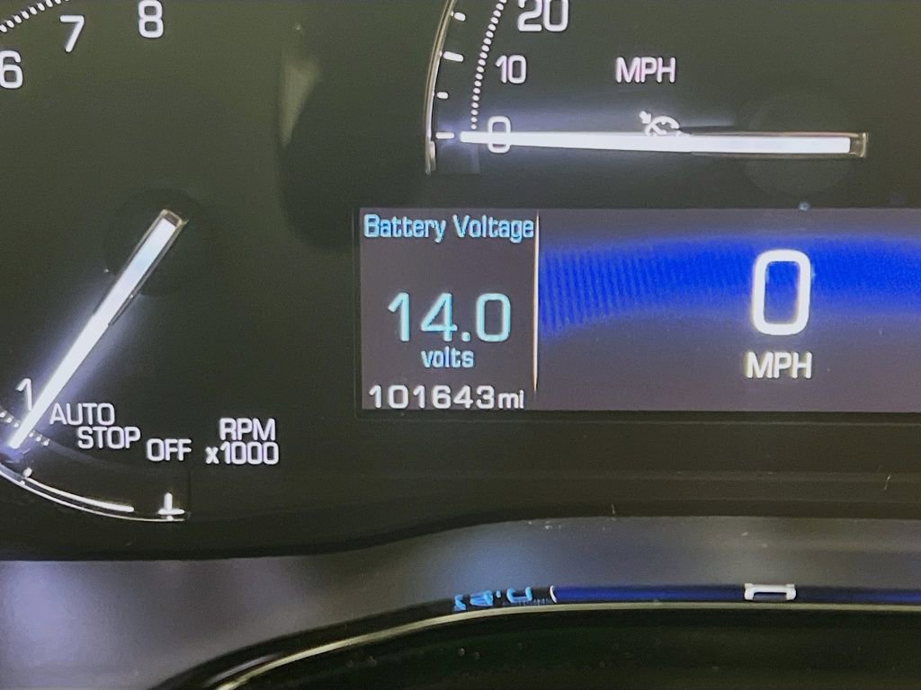 Used 2017 Cadillac XT5 FWD image 12