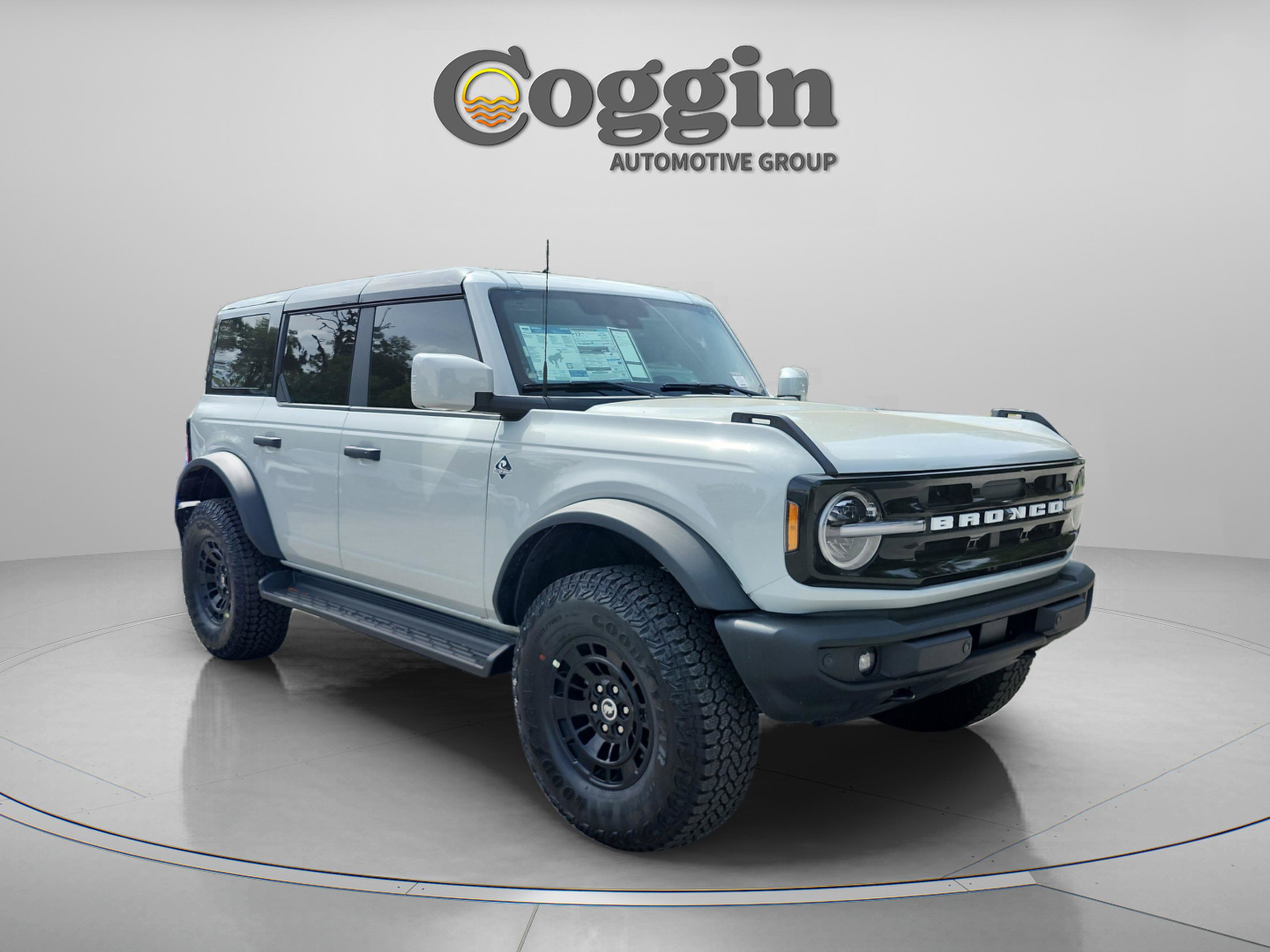 New 2026 Ford Bronco Outer Banks w/ Sasquatch Package AWD/4WD image 7