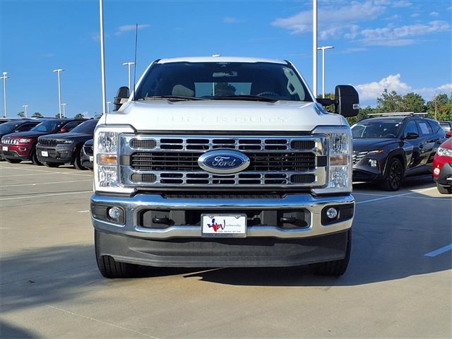 Used 2024 Ford F250 XLT image 3