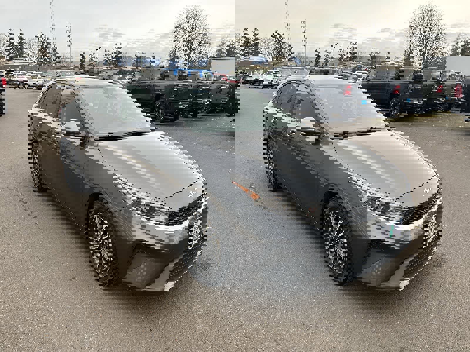 Used 2023 Kia Forte LXS image 5