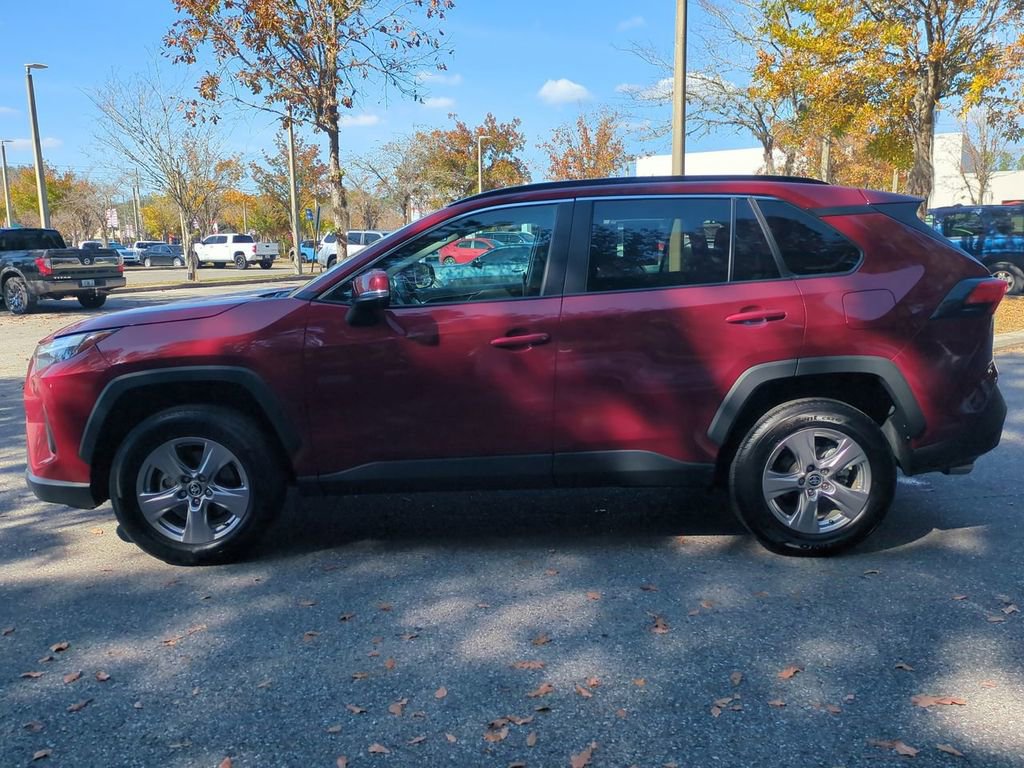 Used 2023 Toyota RAV4 XLE image 8
