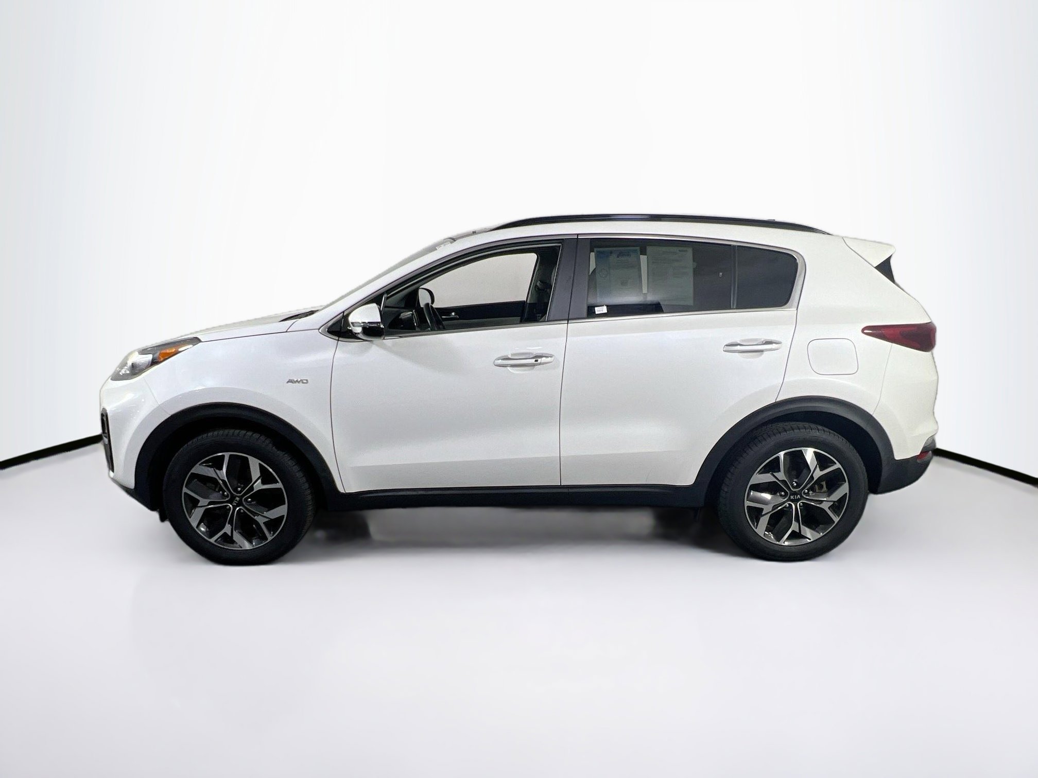 Used 2022 Kia Sportage EX w/ EX Technology Package AWD/4WD image 8